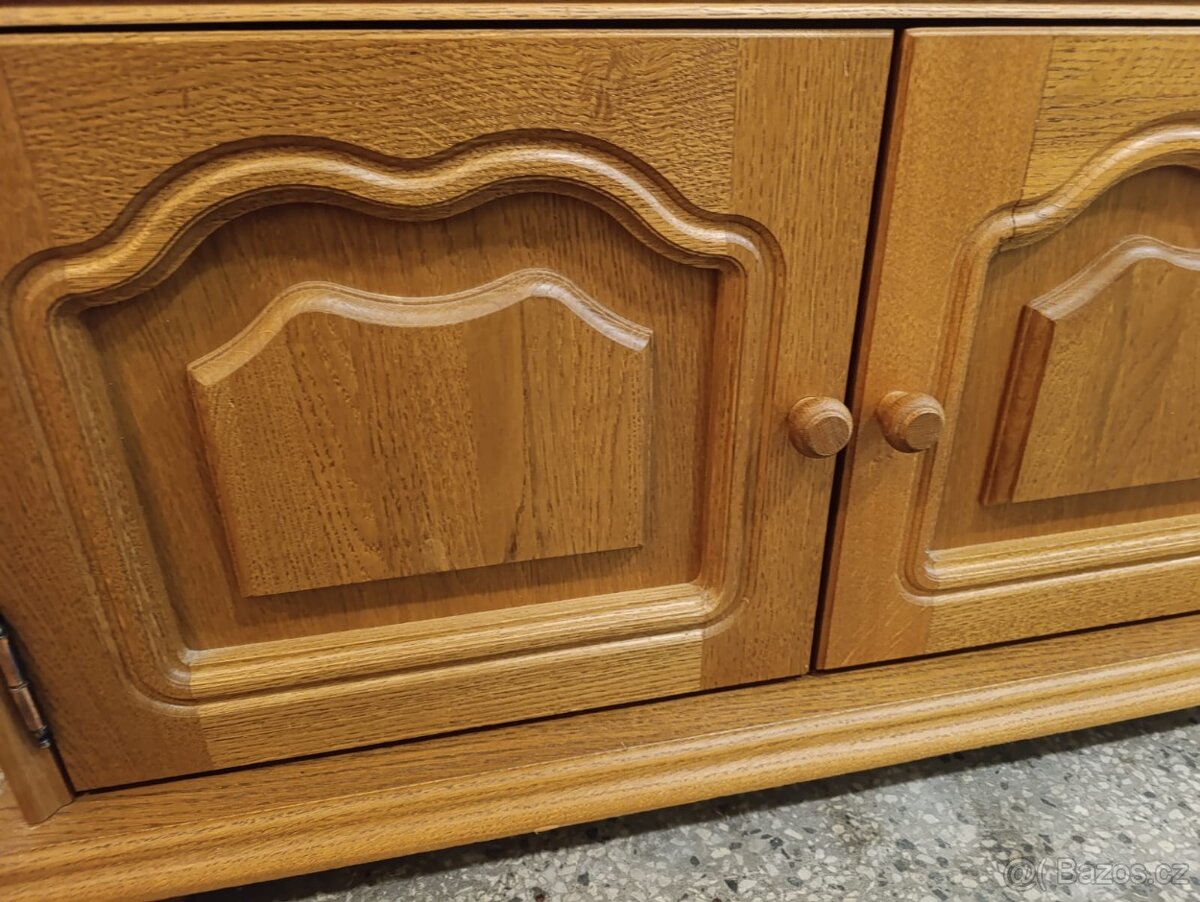 Rustikální komoda z masívu, Nábytek s 6 - 6