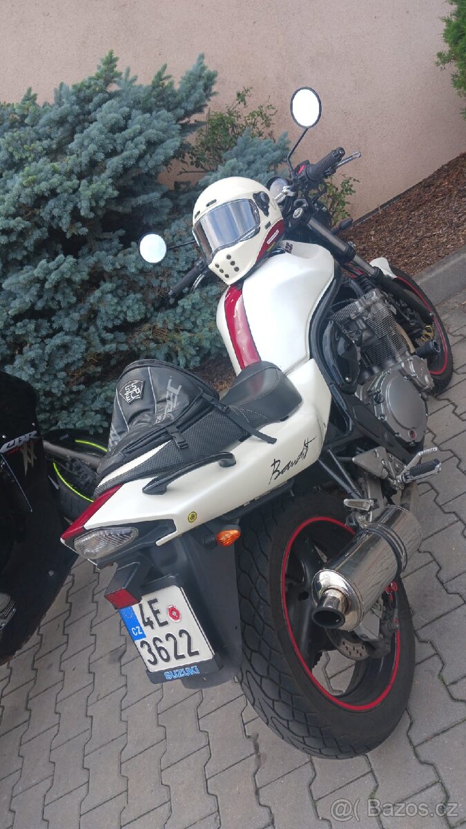 Suzuki Bandit 600f - 6