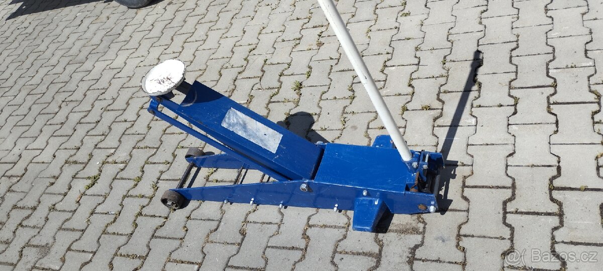 Hever hydraulický zvedák - 6