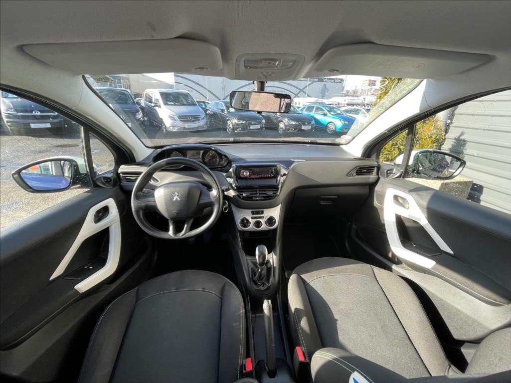 Peugeot 208 1,0 (2014) - 6