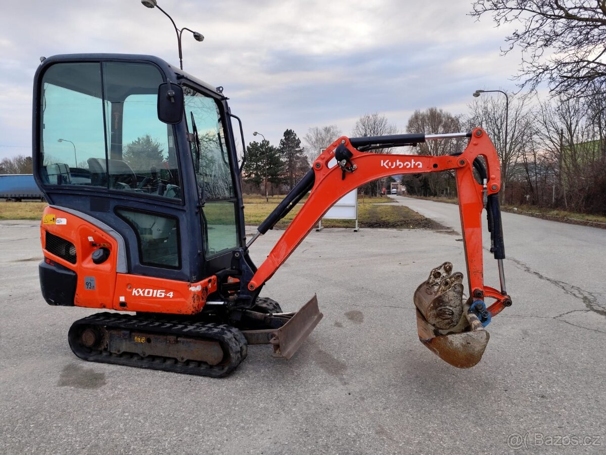 Bagr Kubota, 1600kg. Rok 2015. Rozsirovaci. - 6