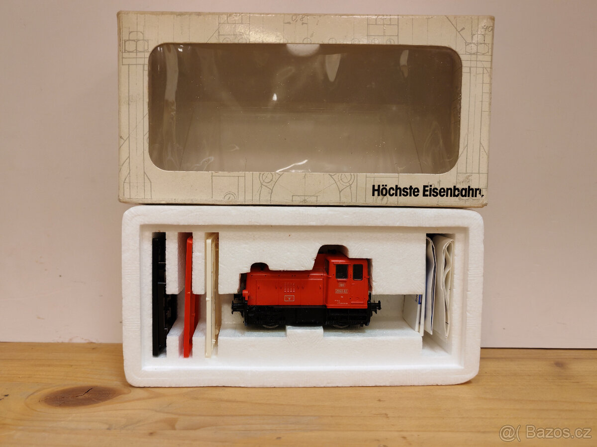 Vláčky - Lokomotiva 206 082 - 6