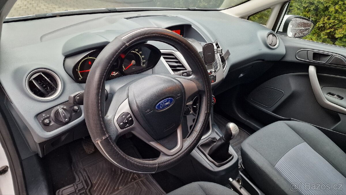 Ford Fiesta 1.4 tdci ZAMLUVENO - 6