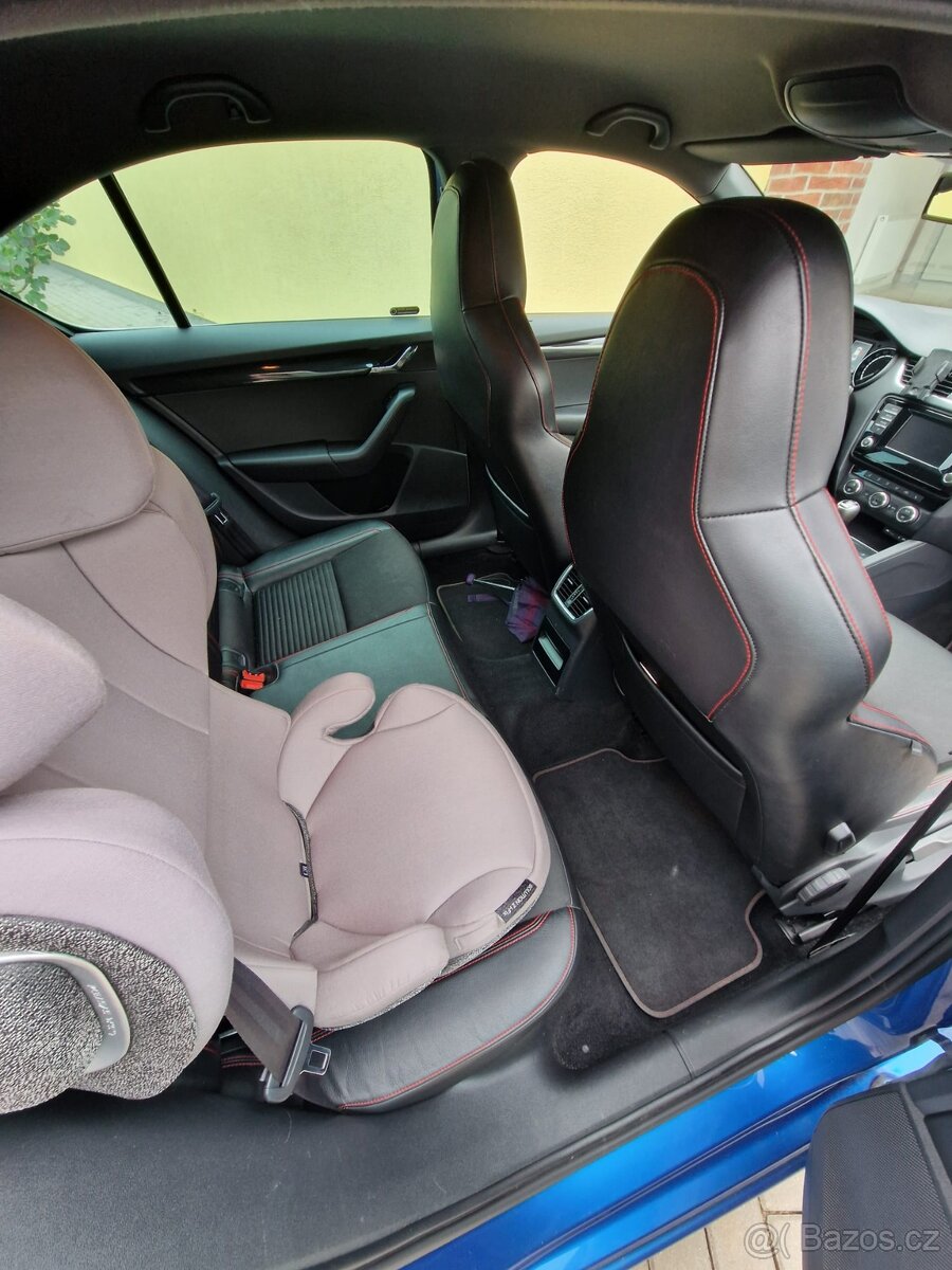 ŠKODA OCTAVIA RS - 6