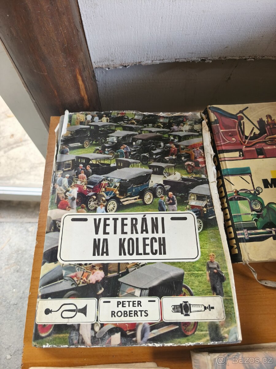 Knihy, příručky - 6