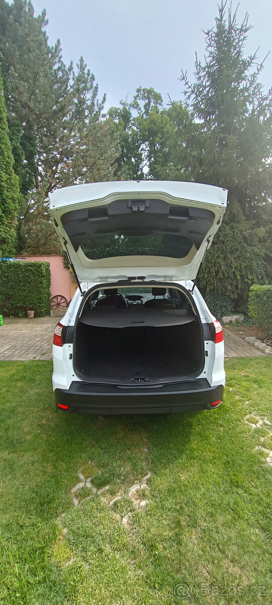 Prodám Ford Focus combi - 6