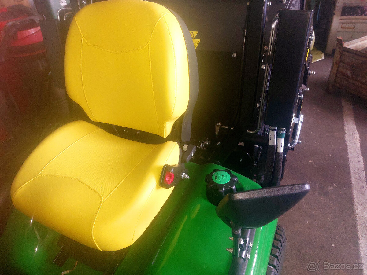 John Deere X950R - 6