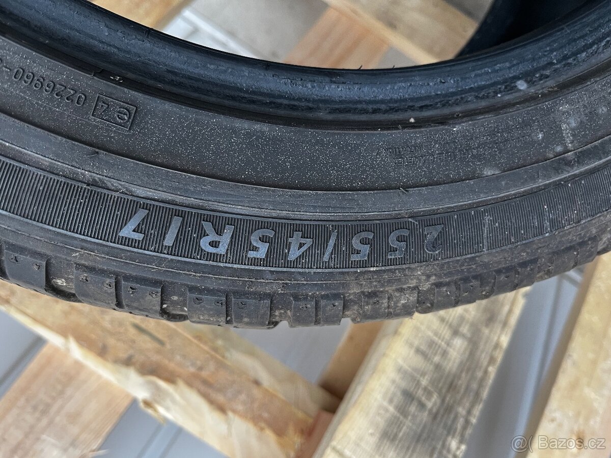 Zimní pneu 255/45R17 - 6