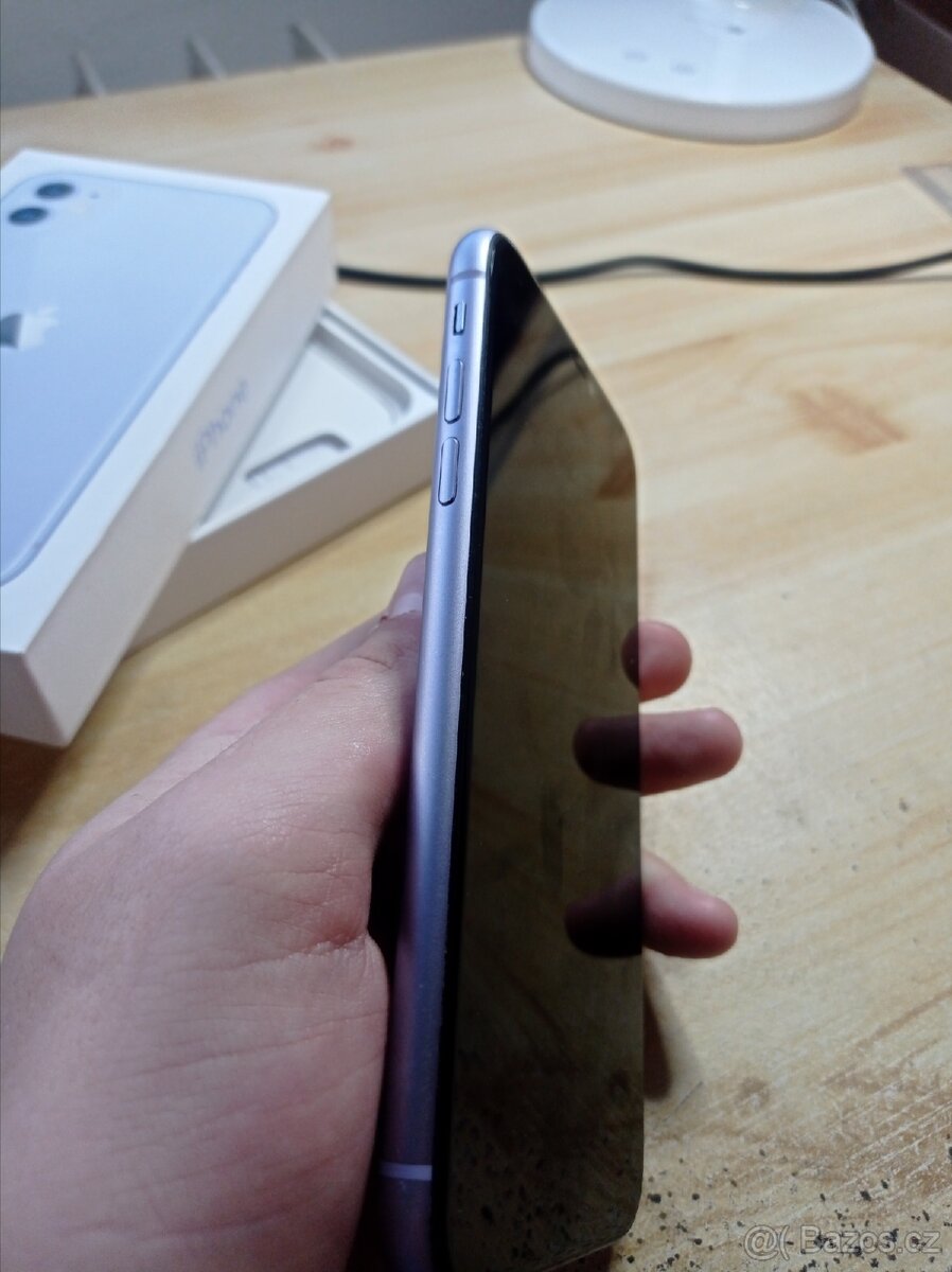 iPhone 11 (128GB) - 6