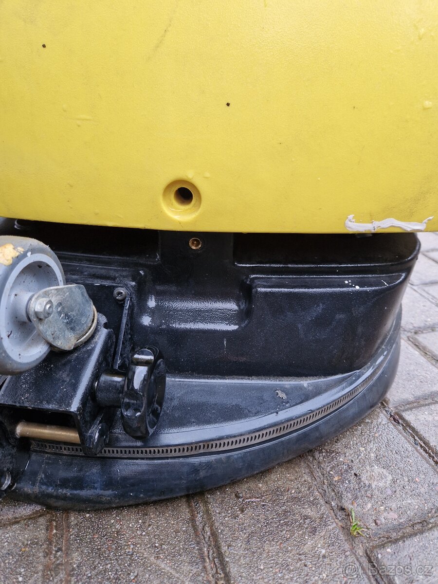 Mycí stroj Kärcher - 6