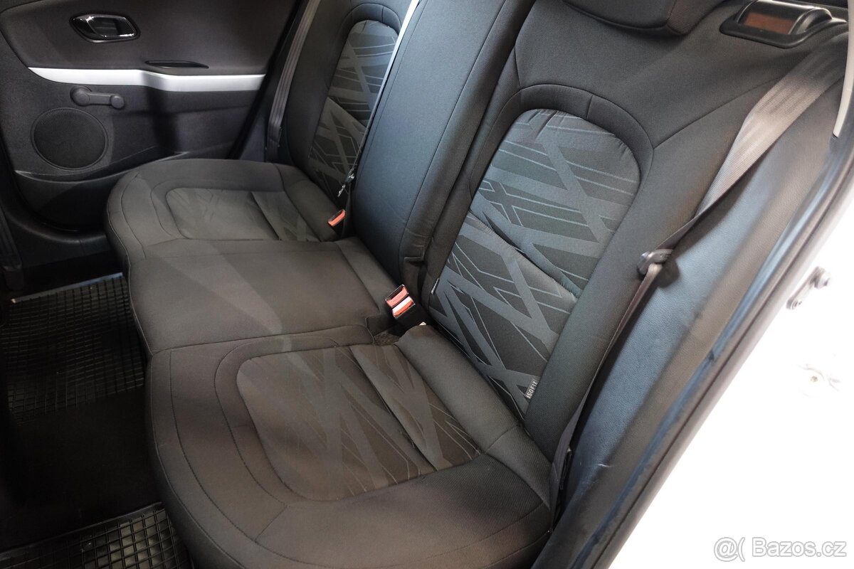 Kia Ceed 1.6CRDi , 94 kW nafta, 2014 - 6