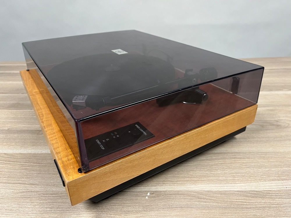 GRAMOFON TESLA NC452 - 6