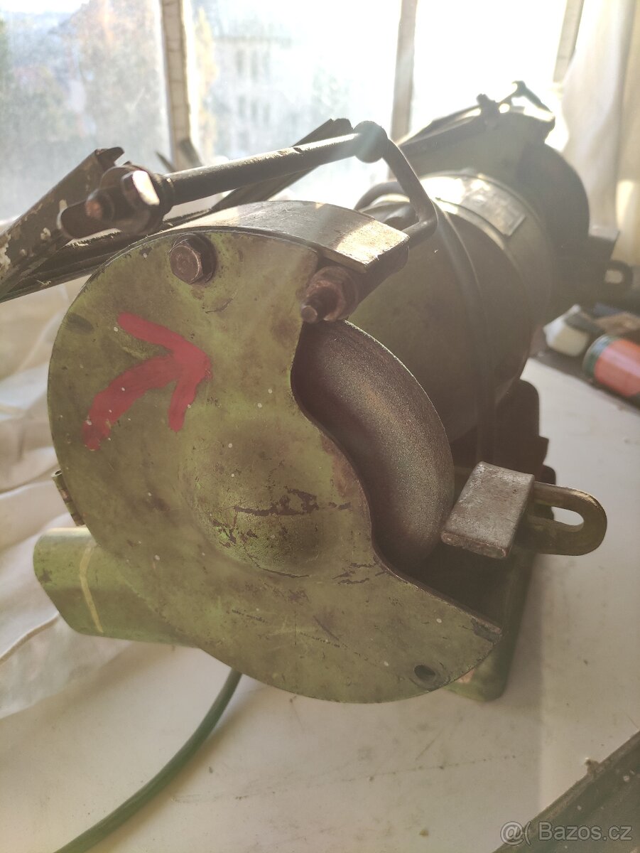 Bruska stolní 200 mm - 6