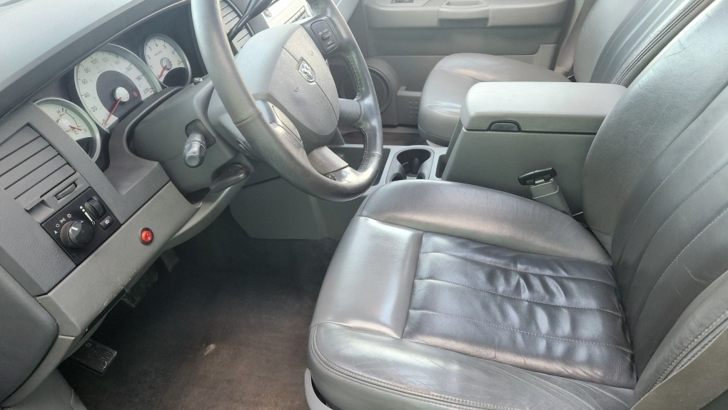 Dodge Durango 5.7 HEMI,4x4, 7-mi místné - 6