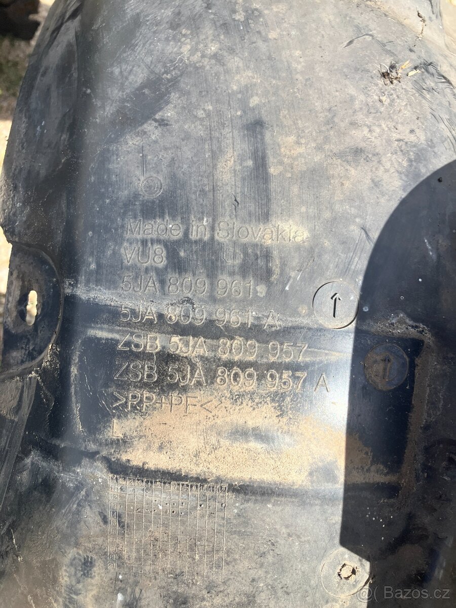 levy pravy predni podbeh podbehy skoda rapid - 6