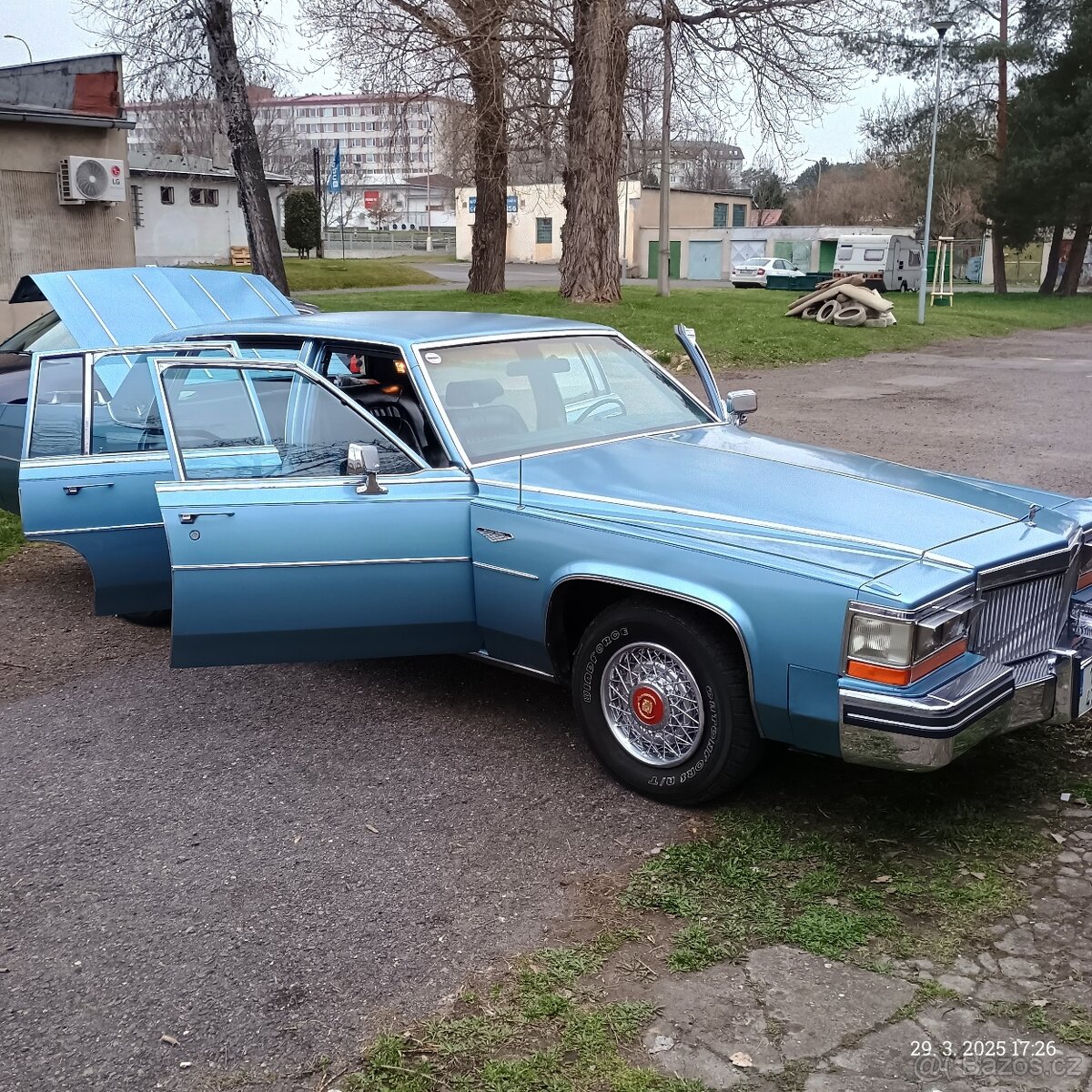 Cadillac sedan deville - 6