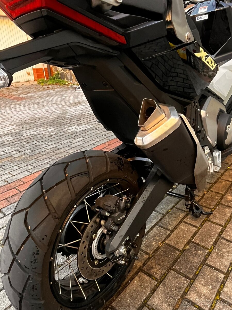 Honda X-ADV 750 - 6
