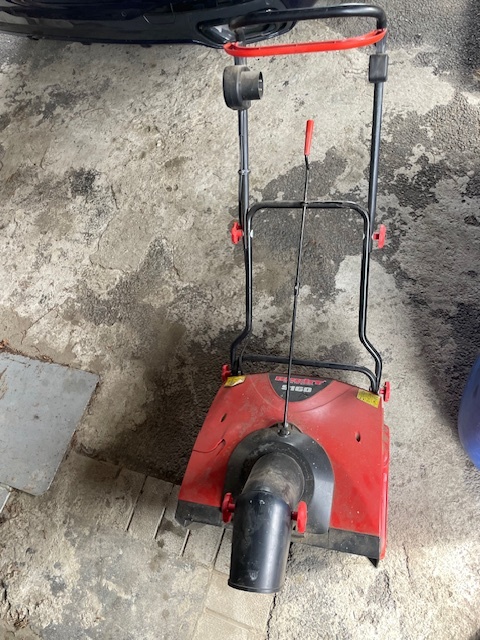 El. sněžná fréza - 6