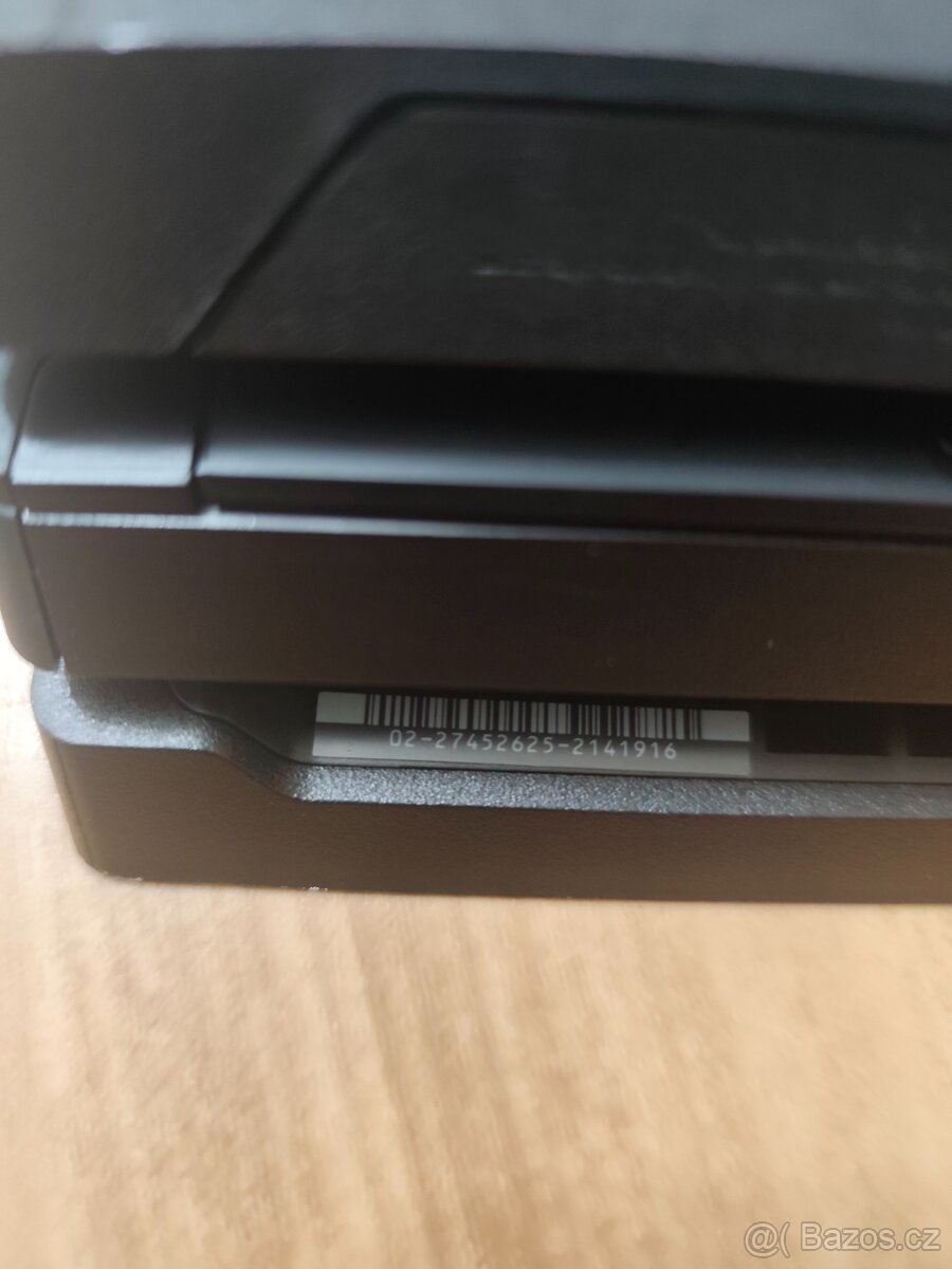 PlayStation 4 Pro – 1TB, 2x ovladač - 6