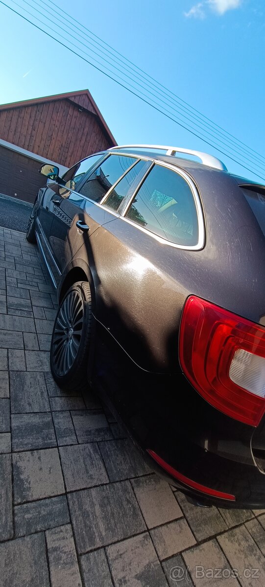 Škoda Superb combi 2.0 TDi, DSG, Laurin Klement - 6