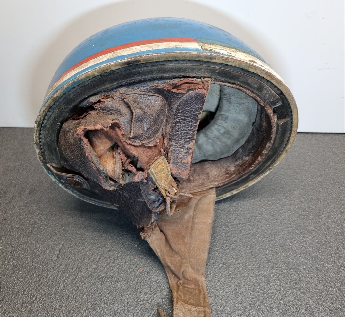 Stará přilba KOKOS - 6