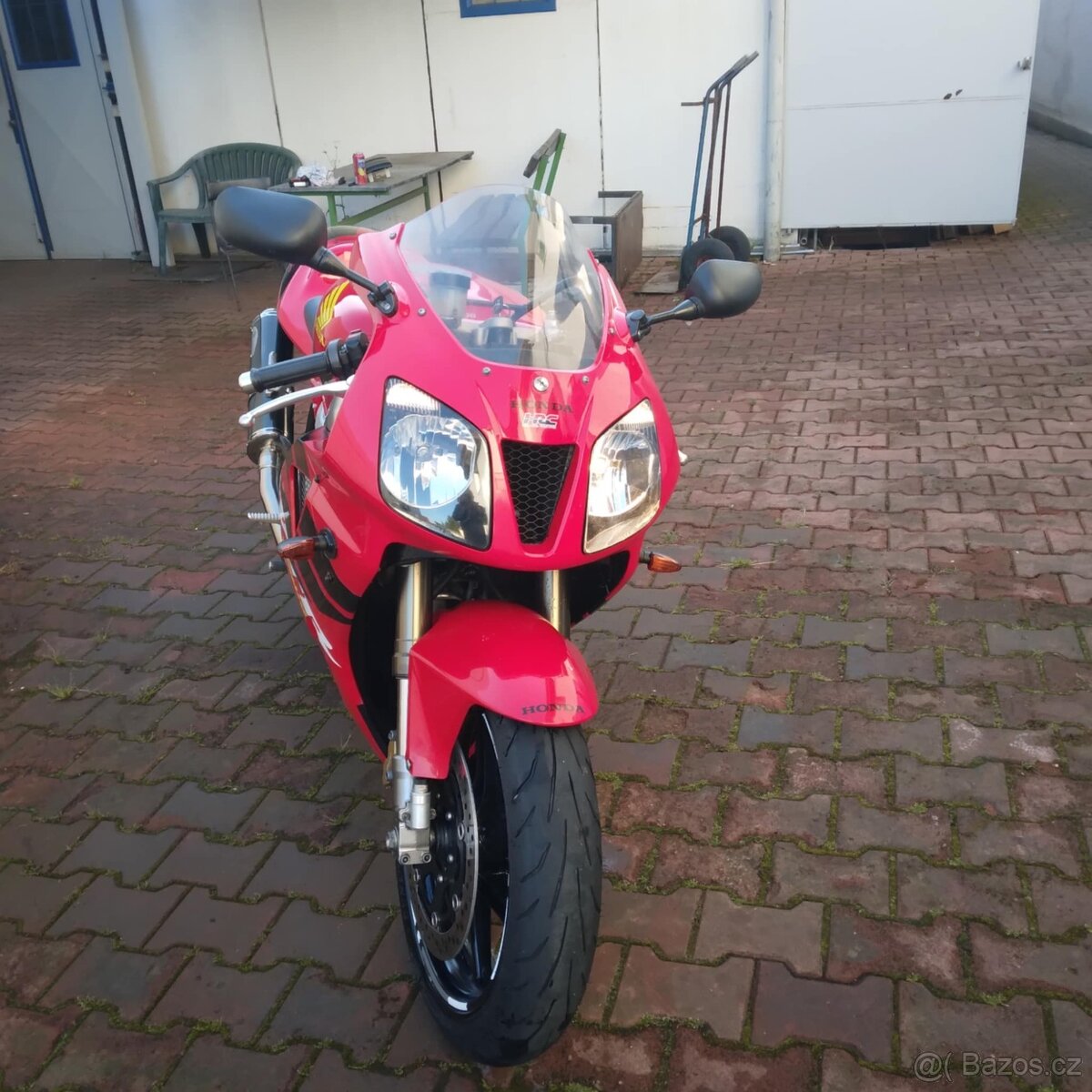 Prodám HONDU VTR 1000 SP1 - 6