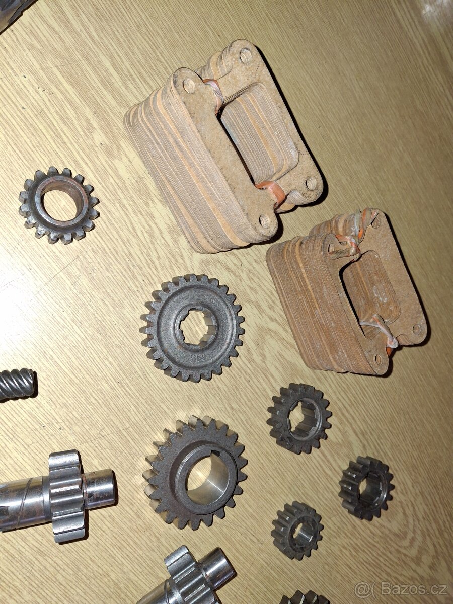 Jawa Čz díly převodovek uloženky - 6