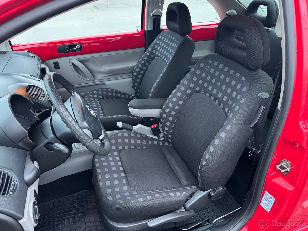 VW New Beetle 2.0 - 6