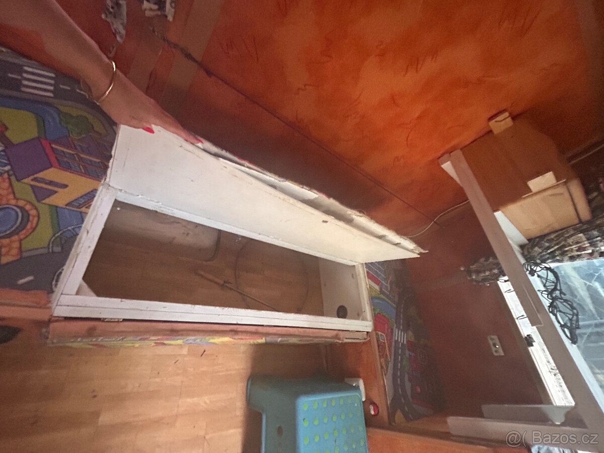 Karavan obytný do přírody na ryby + předstan - 6