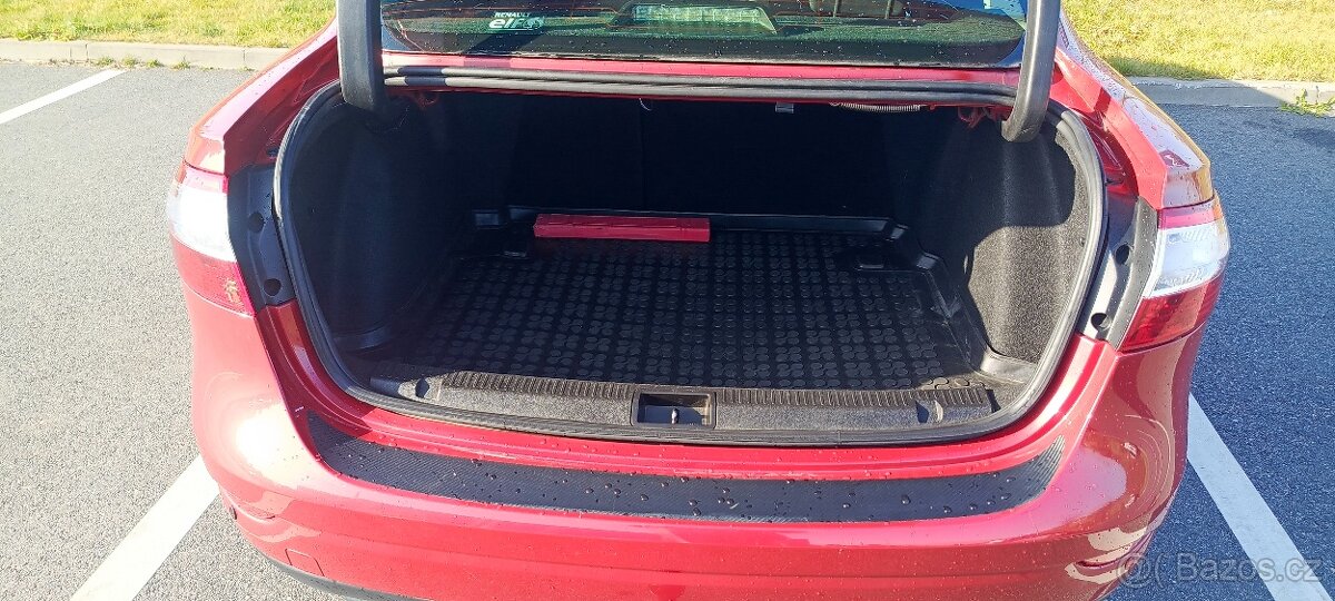 Renault Fluence 1.6 dCi - 6