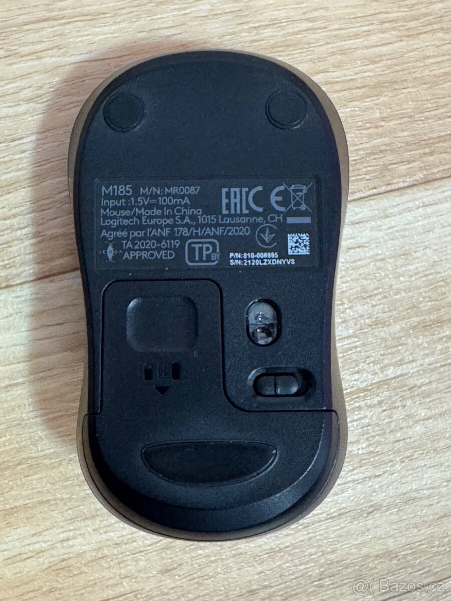 LOGI bezdrátová myš - perfektní stav - 6