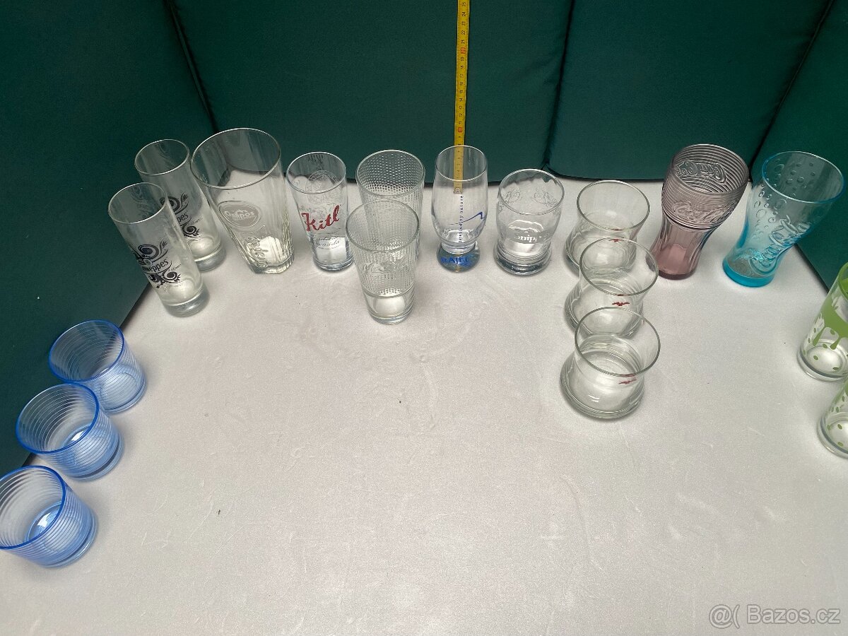 Sada sklenic na nealkoholické nápoje – 19 ks (mix tvarů a ve - 6