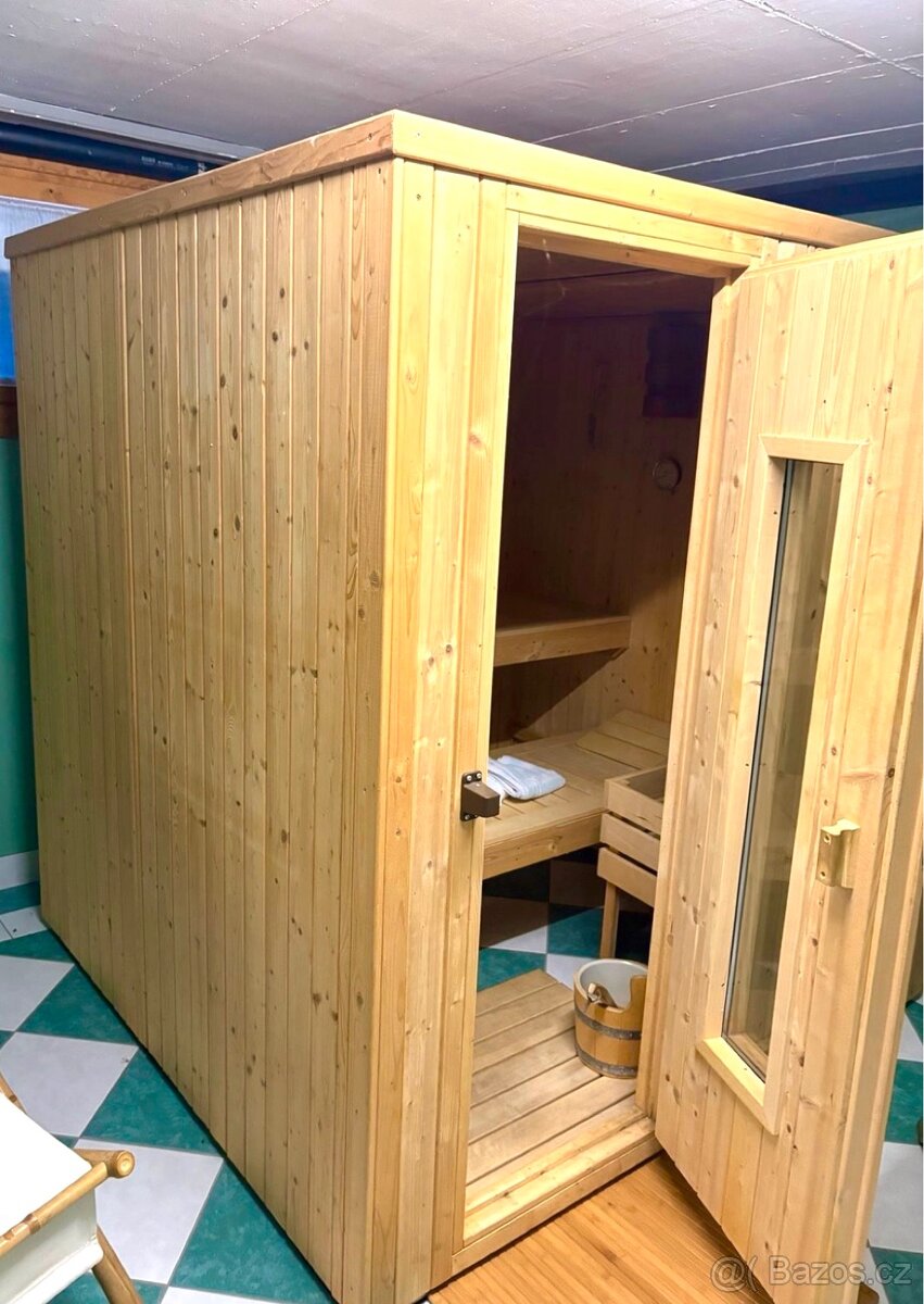Finská sauna, jako nová — rozměry 1,90 × 1,75 × 2,00 m - 6