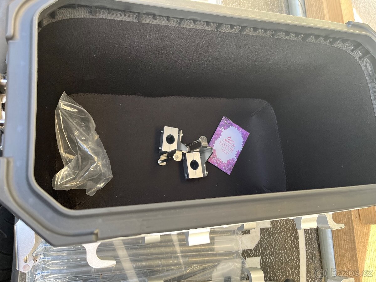 Alu kufry 2x boční a Topcase - 6