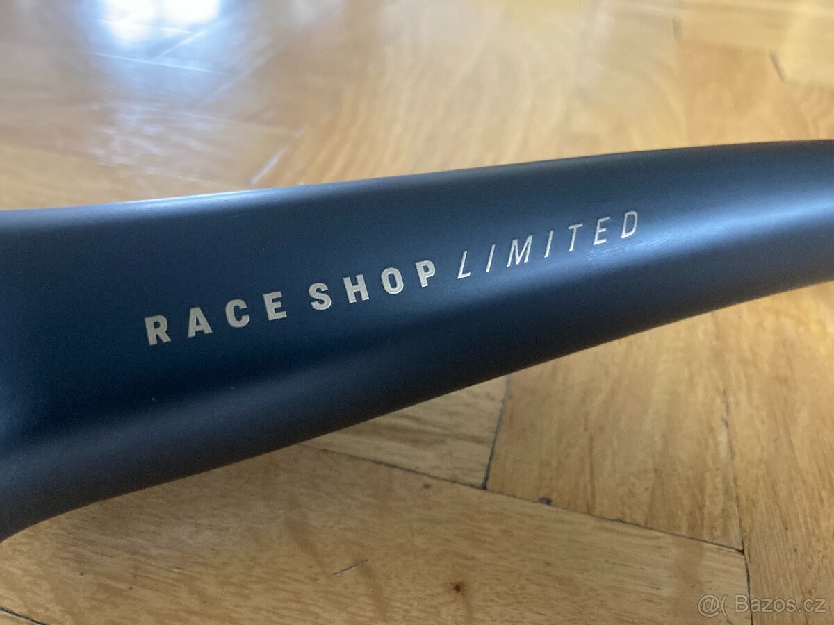 Řídítka s představcem Bontrager RSL - 6