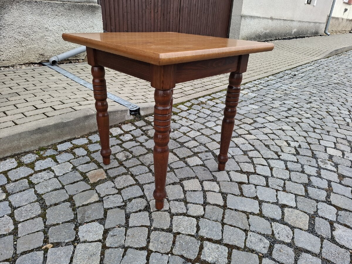 13x stoly z restaurace hospody - 6