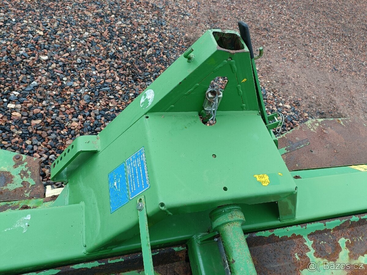 2005 3,2m Čelní disková sekačka KRONE Easycut 32 - 6