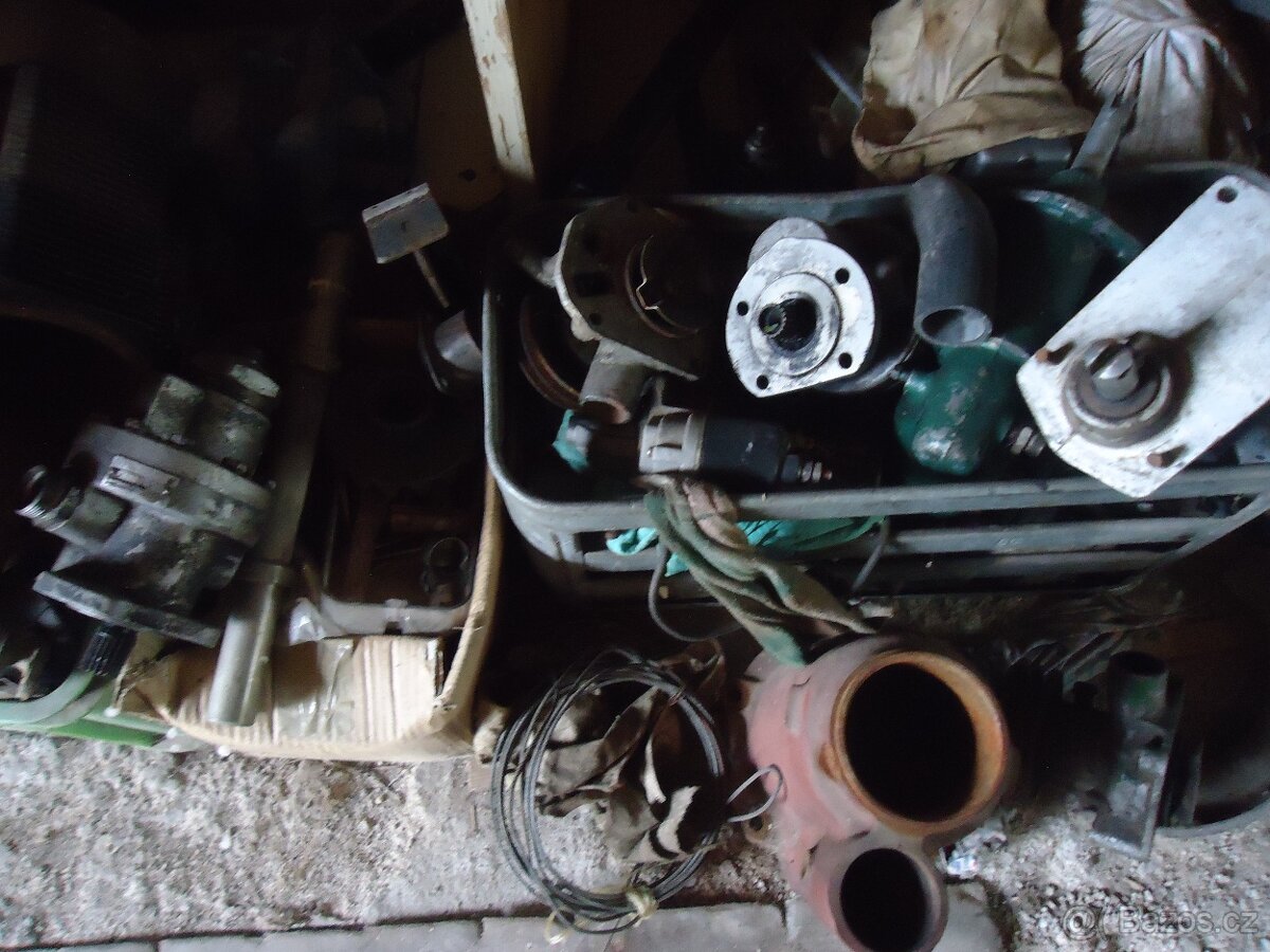 Náhradní díly - 6