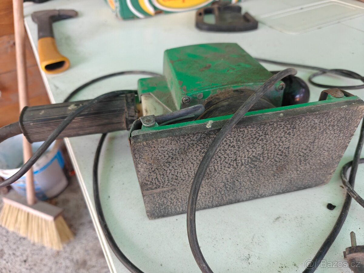 Excentrická vibrační bruska Elektra elektrická - 6