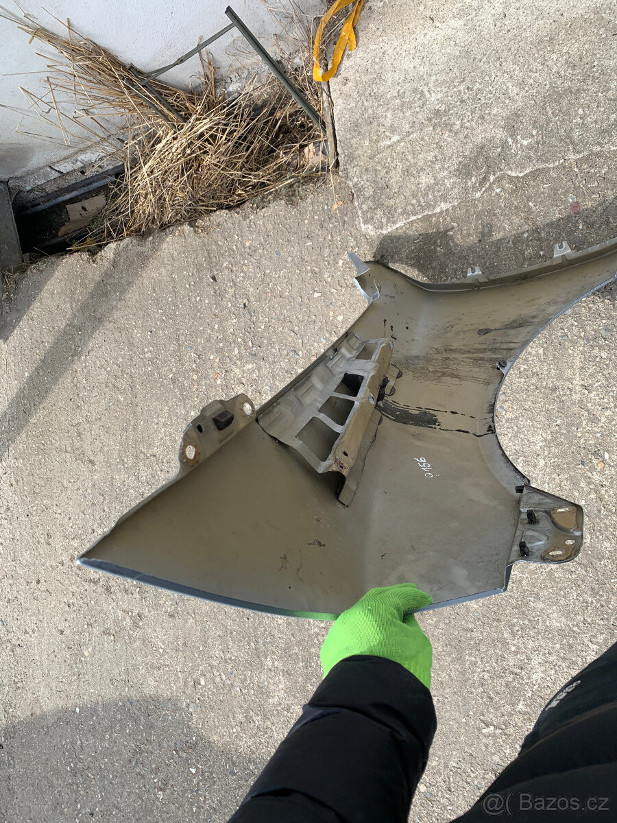 predni blatnik skoda octavia II 2 pravy stribrny - 6