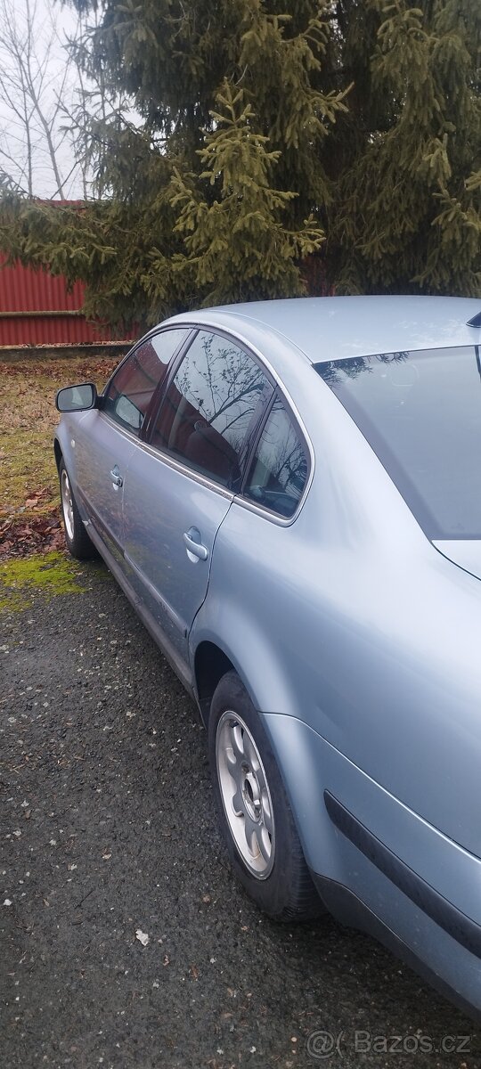 VW PASSAT levně - 6