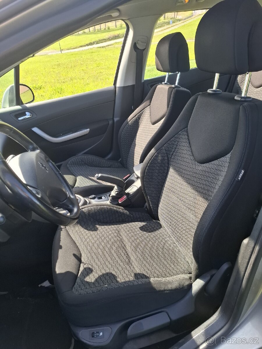 Peugeot 308 SW - 6