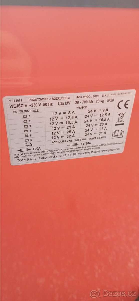 Nabíječka 12 -24V jako nová - 6