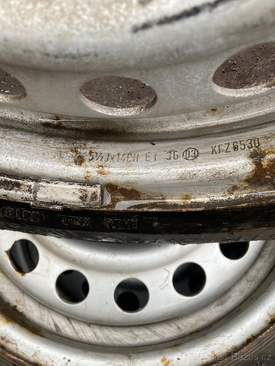 Zimní. Pneumatiky 155/65R14 i s diskama - 6