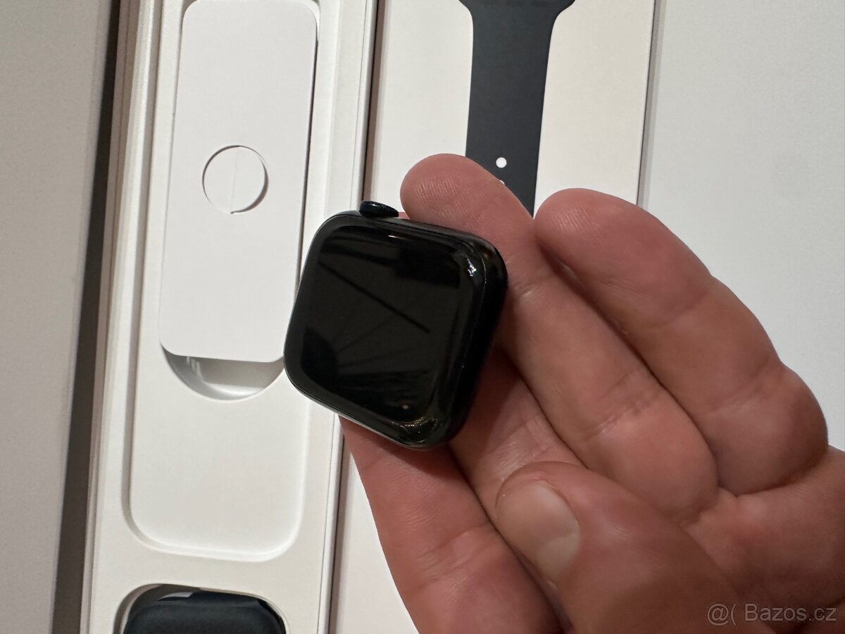 Appel watch 7 series - 6