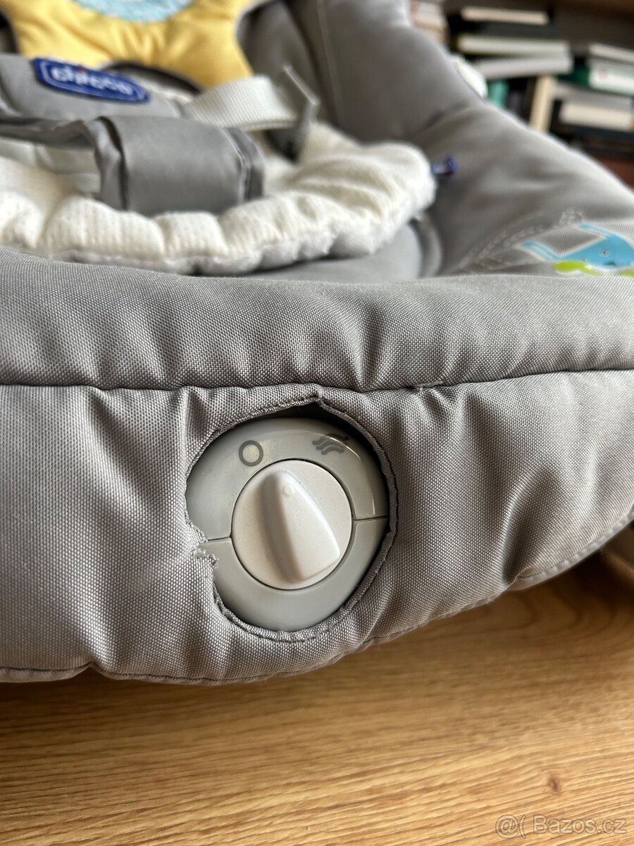 CHICCO Balloon Houpátko s melodií Dark Grey - 6