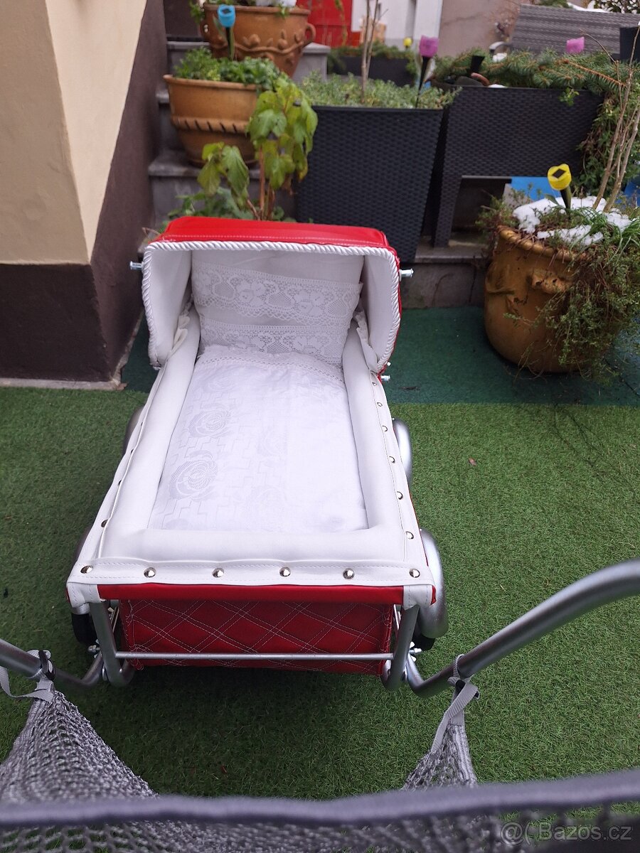 RETRO KOČÁREK LIBERTA osmipérák pro panenky - 6