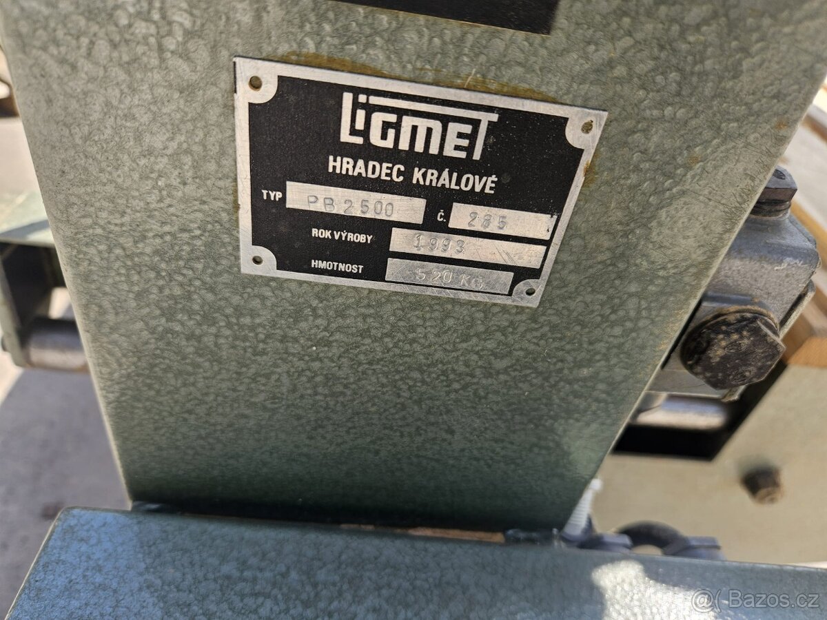 Pásová bruska s odsavačem. - 6