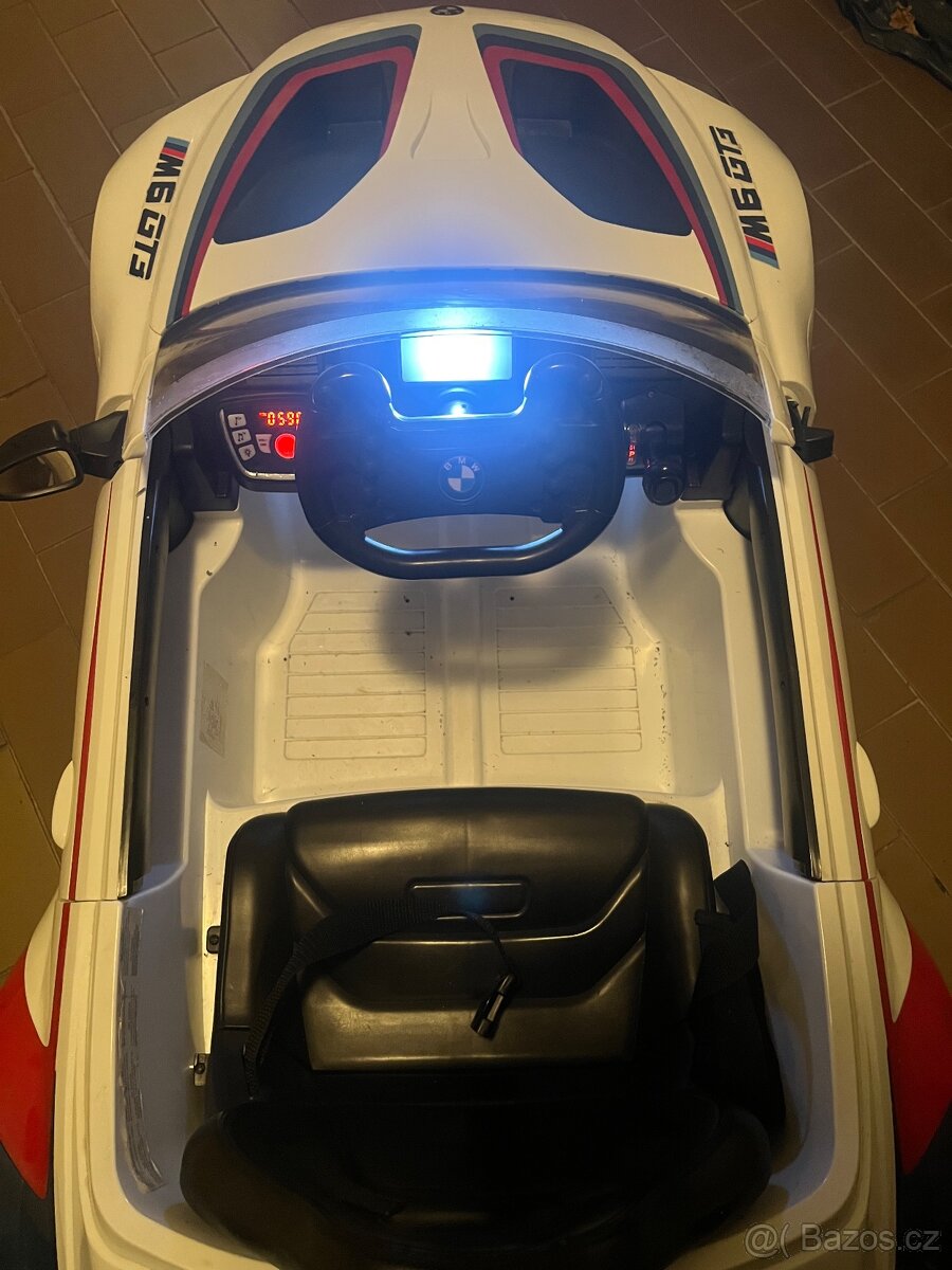 Elektrické auto BMW M6 GT - 6