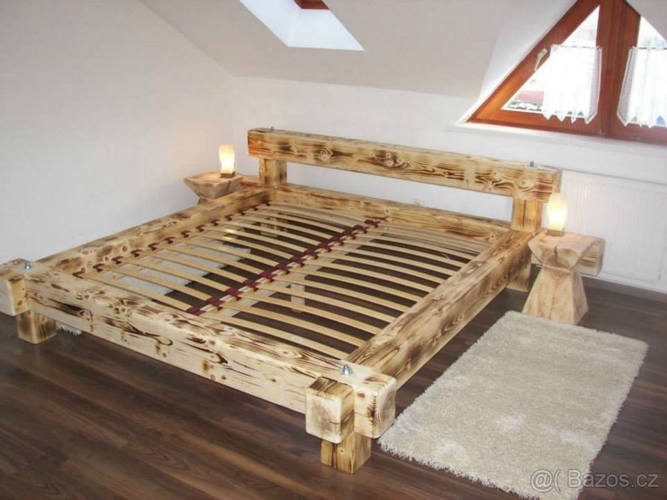 Mohutná celomasivní postel ve velikosti 180 x 200 cm - 6